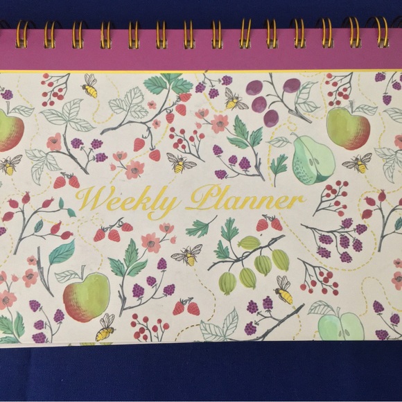 Milly Green Weekly Planner Notebook - Picture 3 of 10